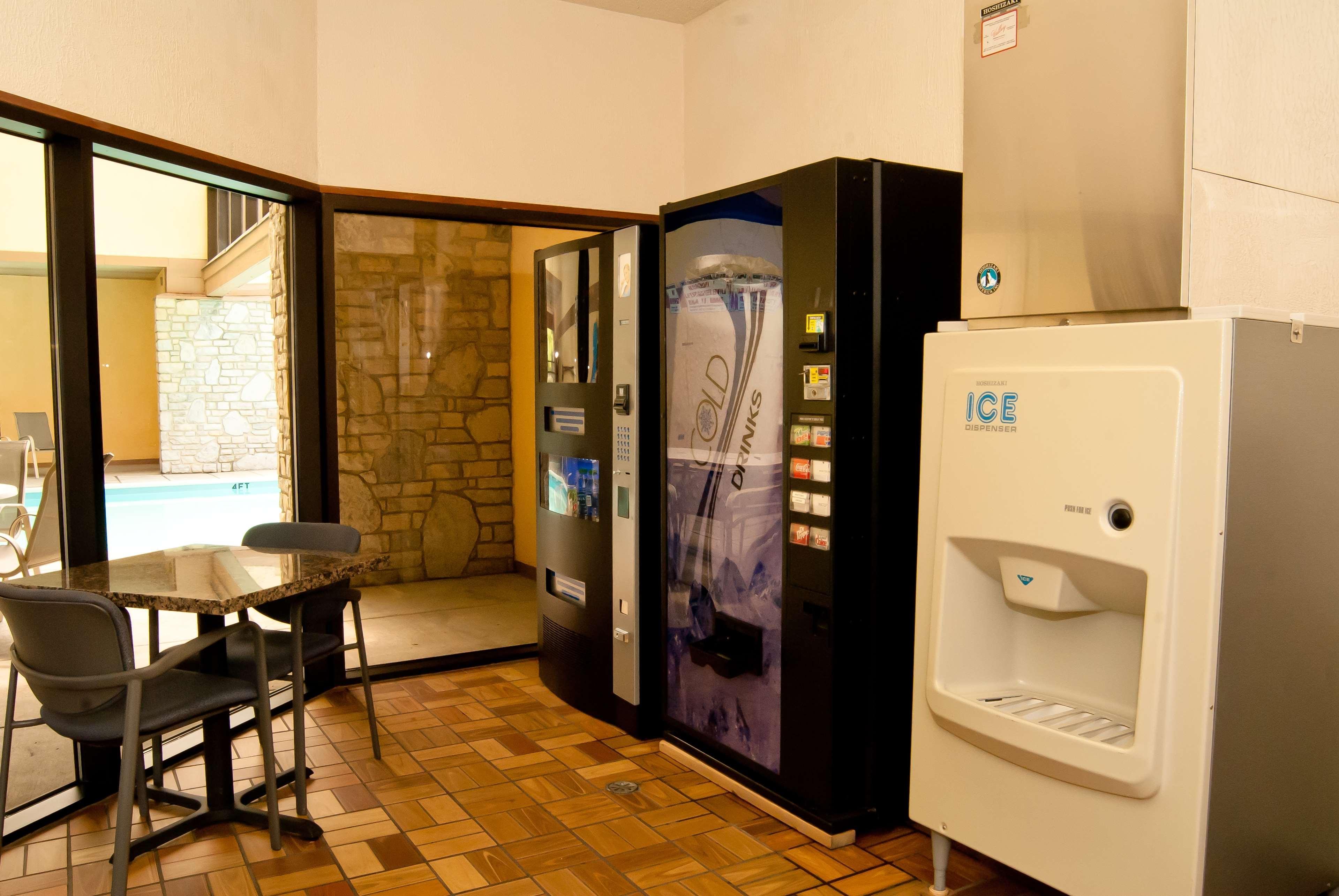Best Western Clermont Cherry Grove Экстерьер фото